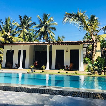 Villa Conch By Om Hikkaduwa Extérieur photo