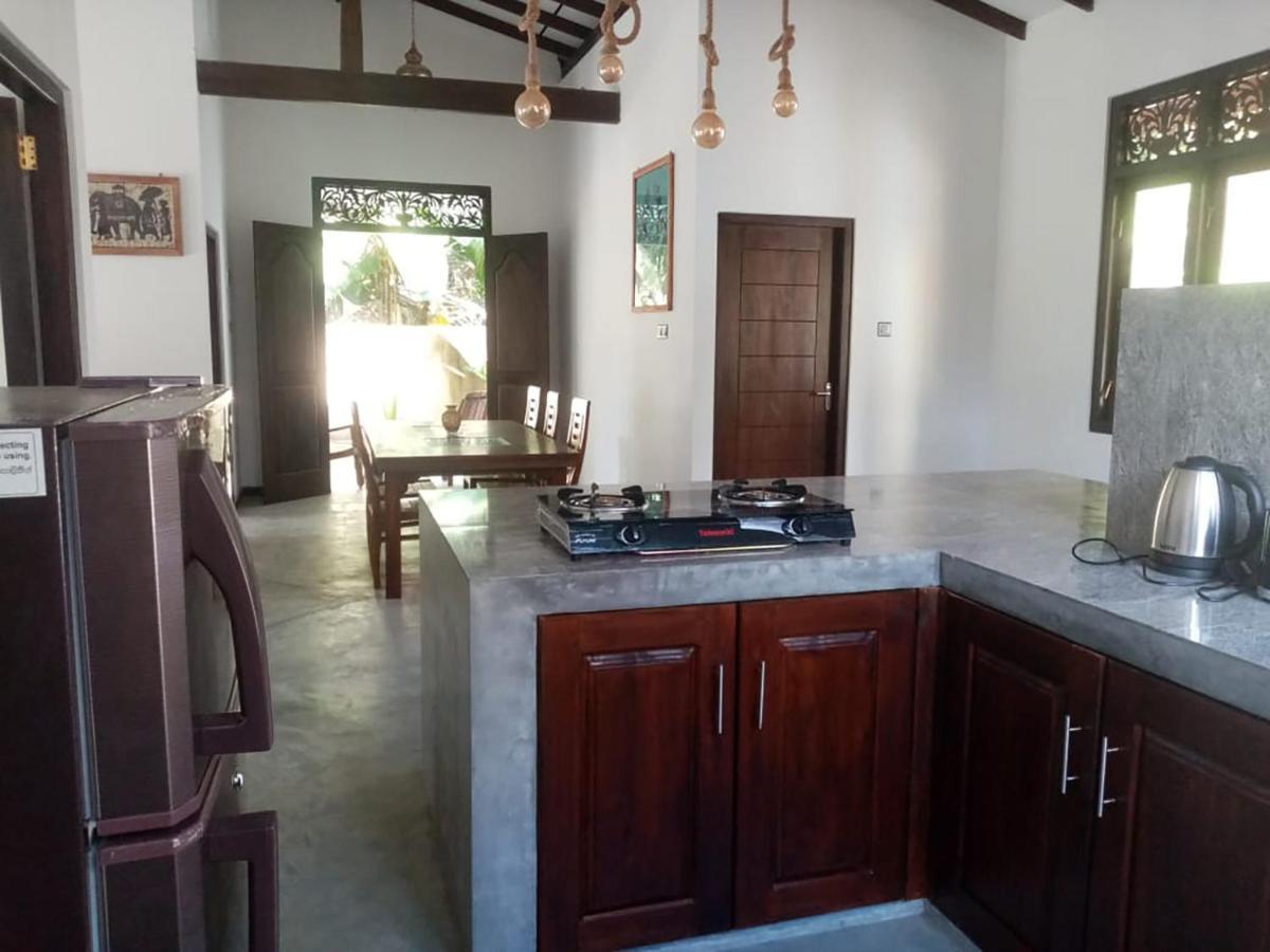 Villa Conch By Om Hikkaduwa Extérieur photo